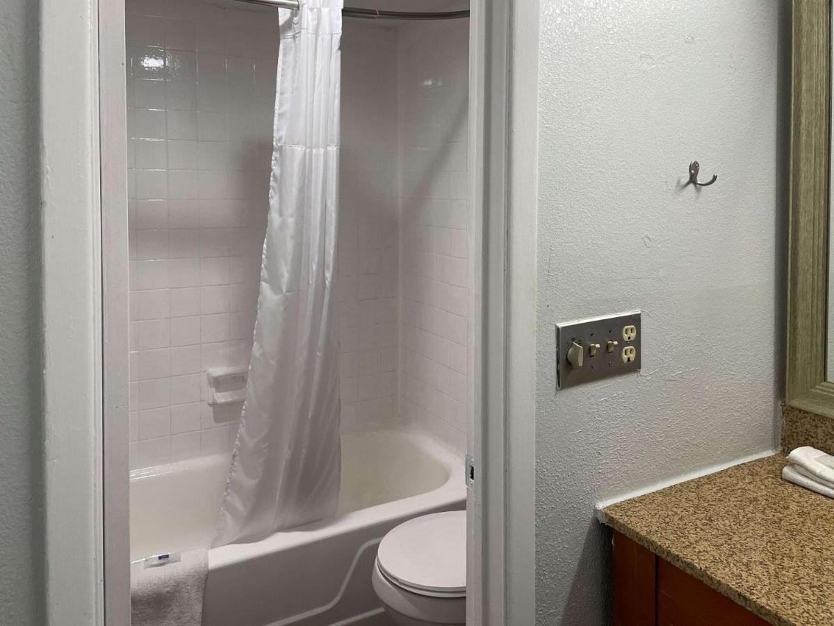 Motel 6 Wytheville Va エクステリア 写真